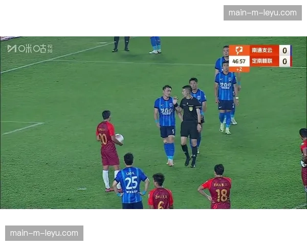 足协公布处罚：某中甲球员因对裁判使用侮辱性手势，被禁赛五场