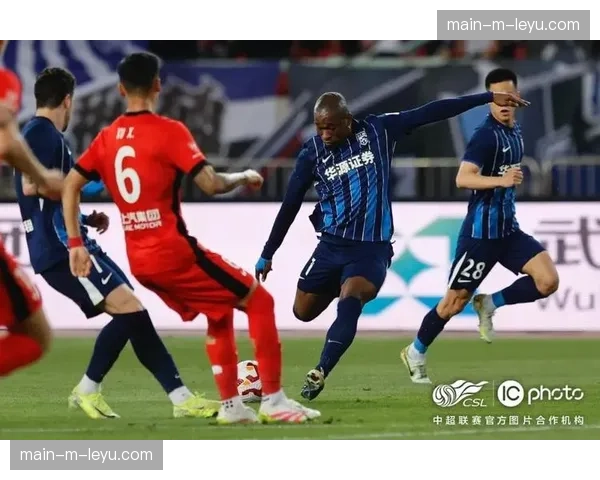 【2026年4月中超联赛·赛后·分析战术评论：武汉三镇后腰位置覆盖不足，成为本轮失利关键点